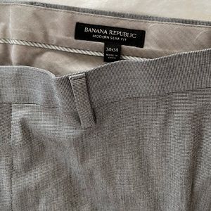 Light gray dress pants from BR. Size 34x34. Like new Only worn 1-2 times